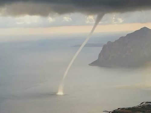Clima pazzo: 40 gradi fino a giovedì poi nel fine settimana temporali, grandinate e forte vento