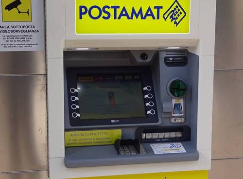A Sciacca postamat “impazzito” eroga più soldi del dovuto: il direttore invita i correntisti a restituirli