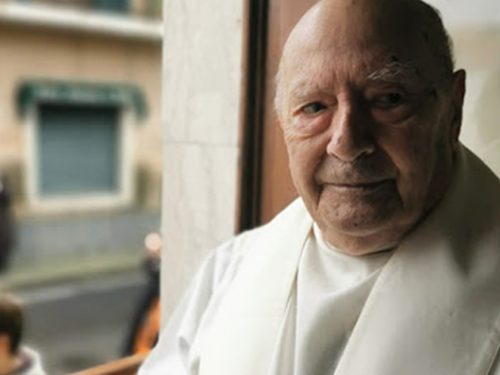 Don Francesco Panebianco festeggia 100 anni. E’ il sacerdote più anziano della diocesi di Acireale